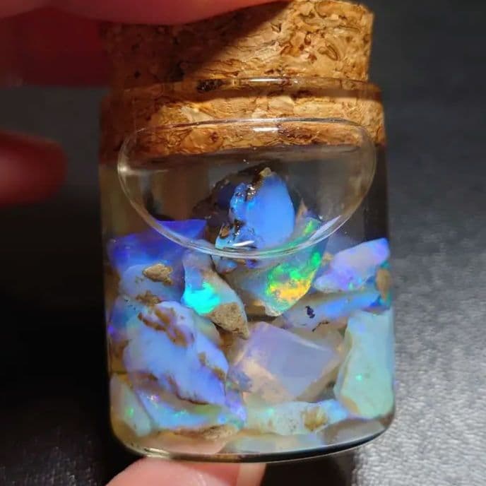 エチオピア　チョーク　オパール原石 詰合わせ　鉱物　標本　約10g分50CT近く