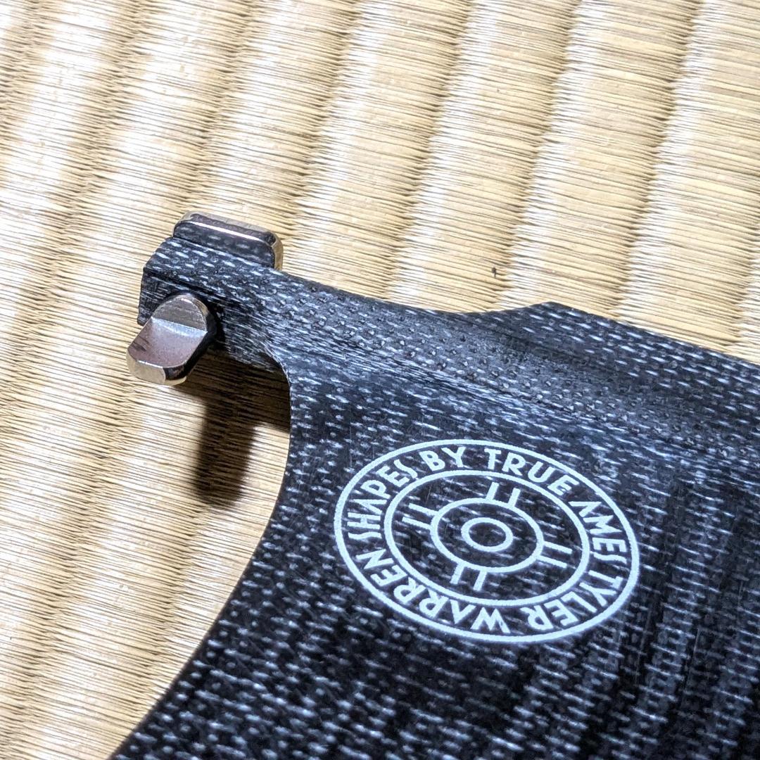 SHAPES BY TRUEAMES TYLER WARREN 8シングルフィン