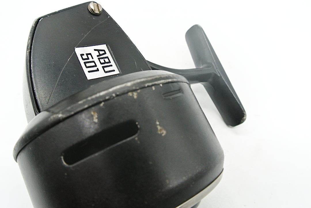 ABU 501 ダイレクトドライブ スピニングリール