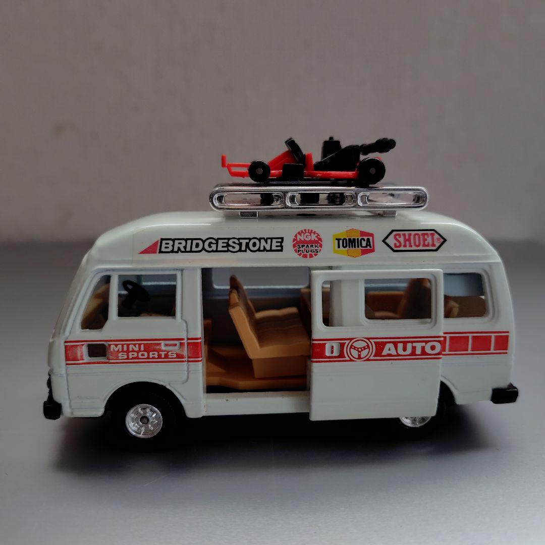 トミカダンディ　ニッサンキャラバン　　　　レジャーカー　レーシングカー