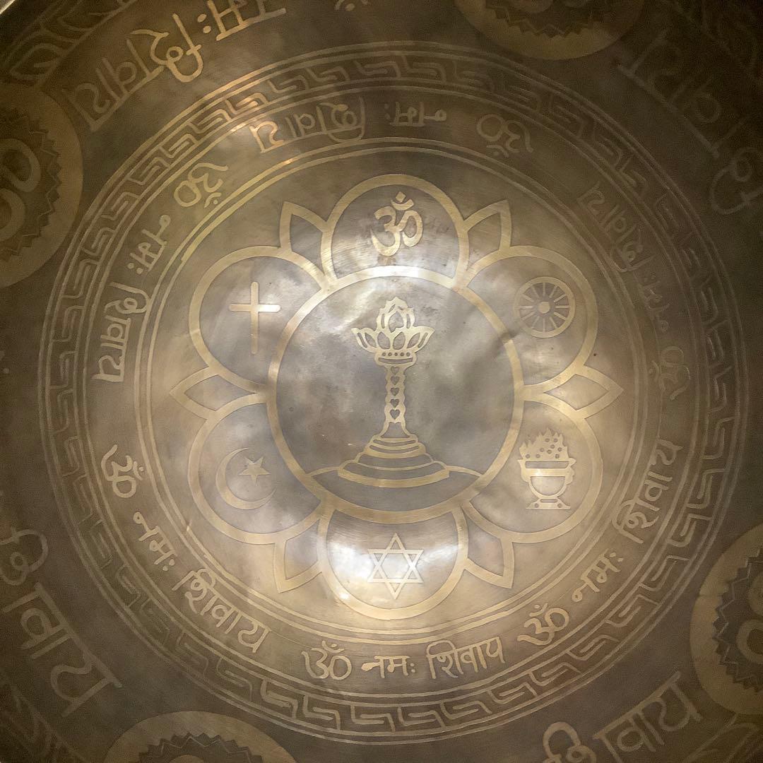 no42 チベット産 シンギングボウル　新品　サイババ　33cm 藤井風