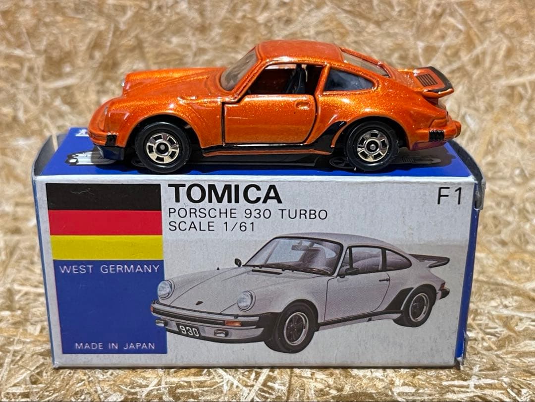トミカ 日本製 青箱 F1 ポルシェ 930 ターボ