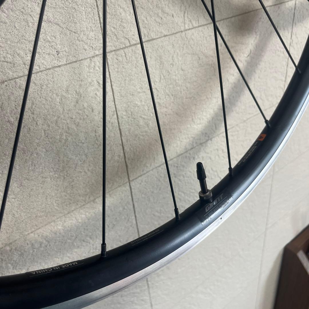 GIANT （ジャイアント）PR2 チューブレスレディ　前後セット