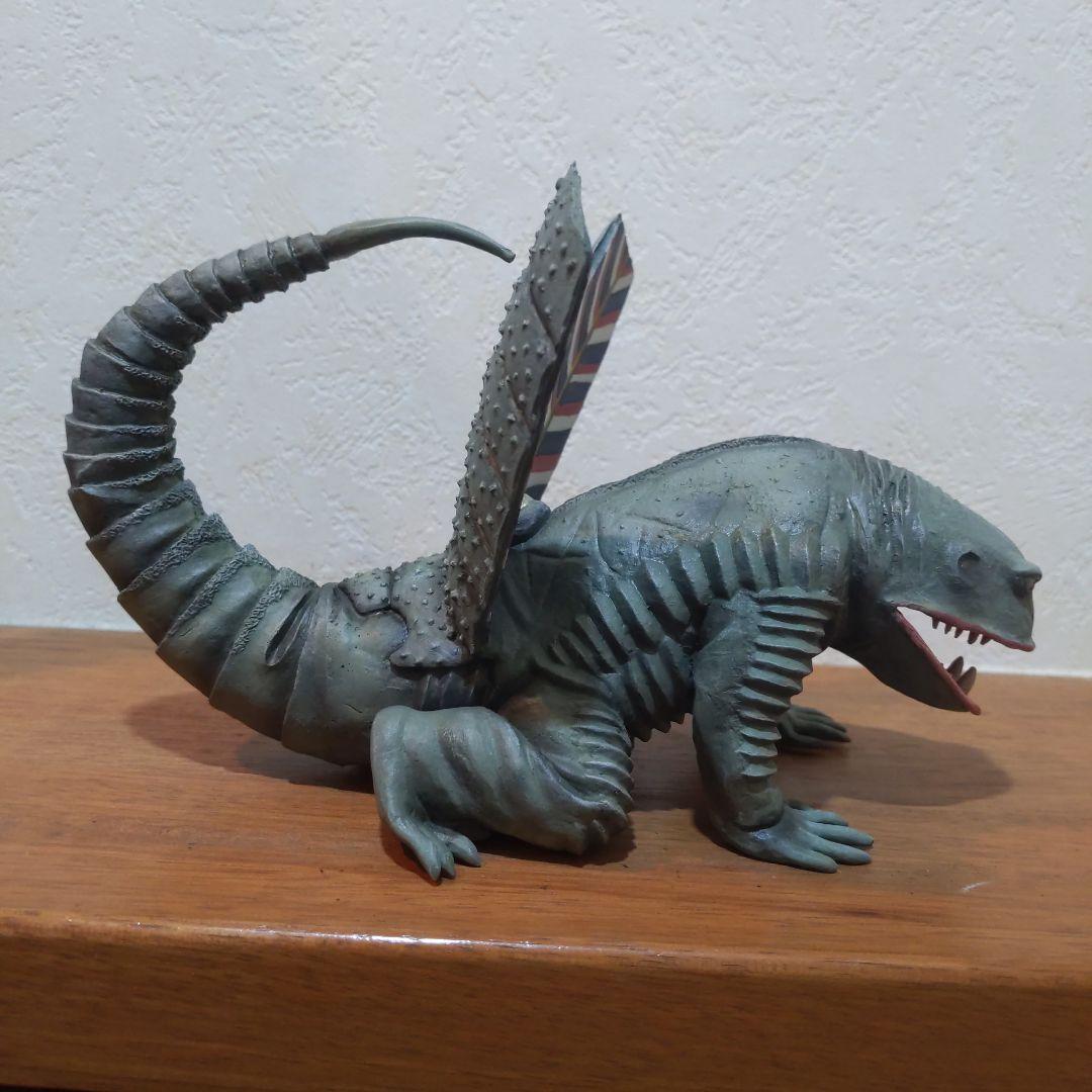 ウルトラマン 毒ガス怪獣 ケムラー レジン製ガレージキット個人製作塗装済 完成品