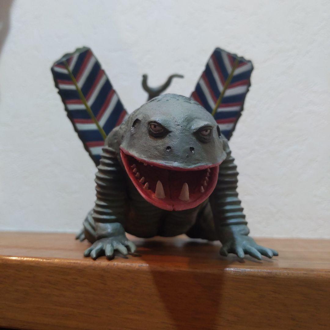 ウルトラマン 毒ガス怪獣 ケムラー レジン製ガレージキット個人製作塗装済 完成品