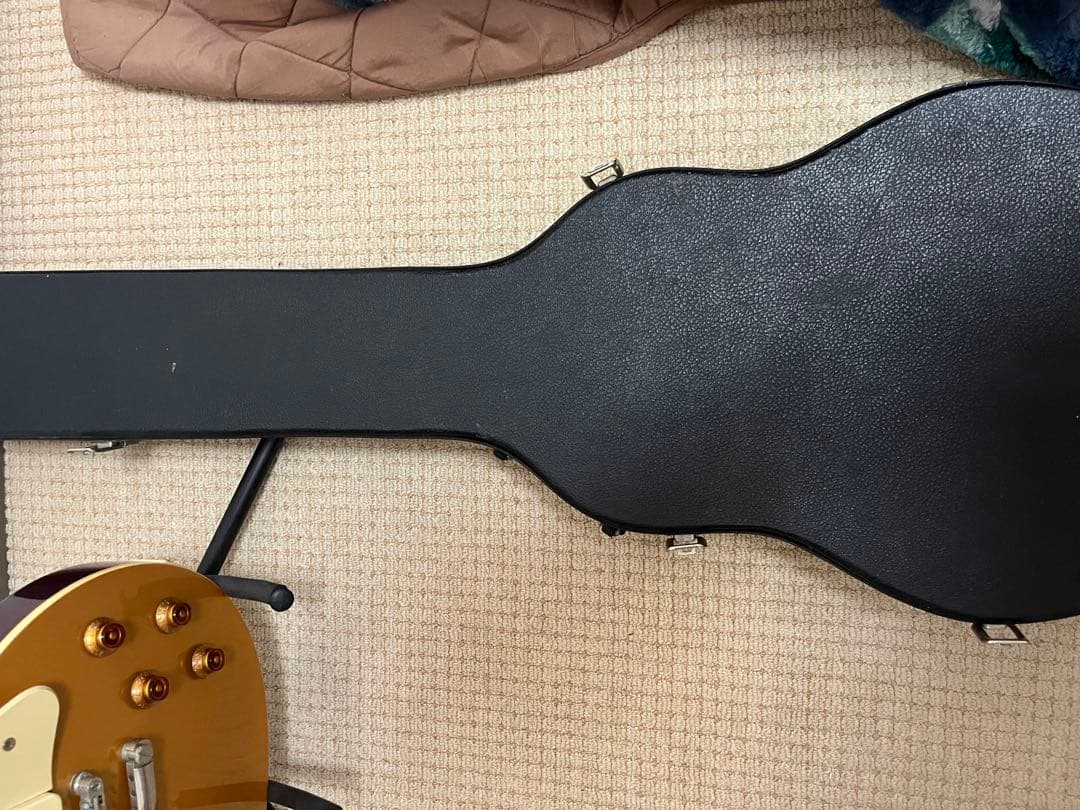 Rockが主食　Epiphone Les Paul 1956