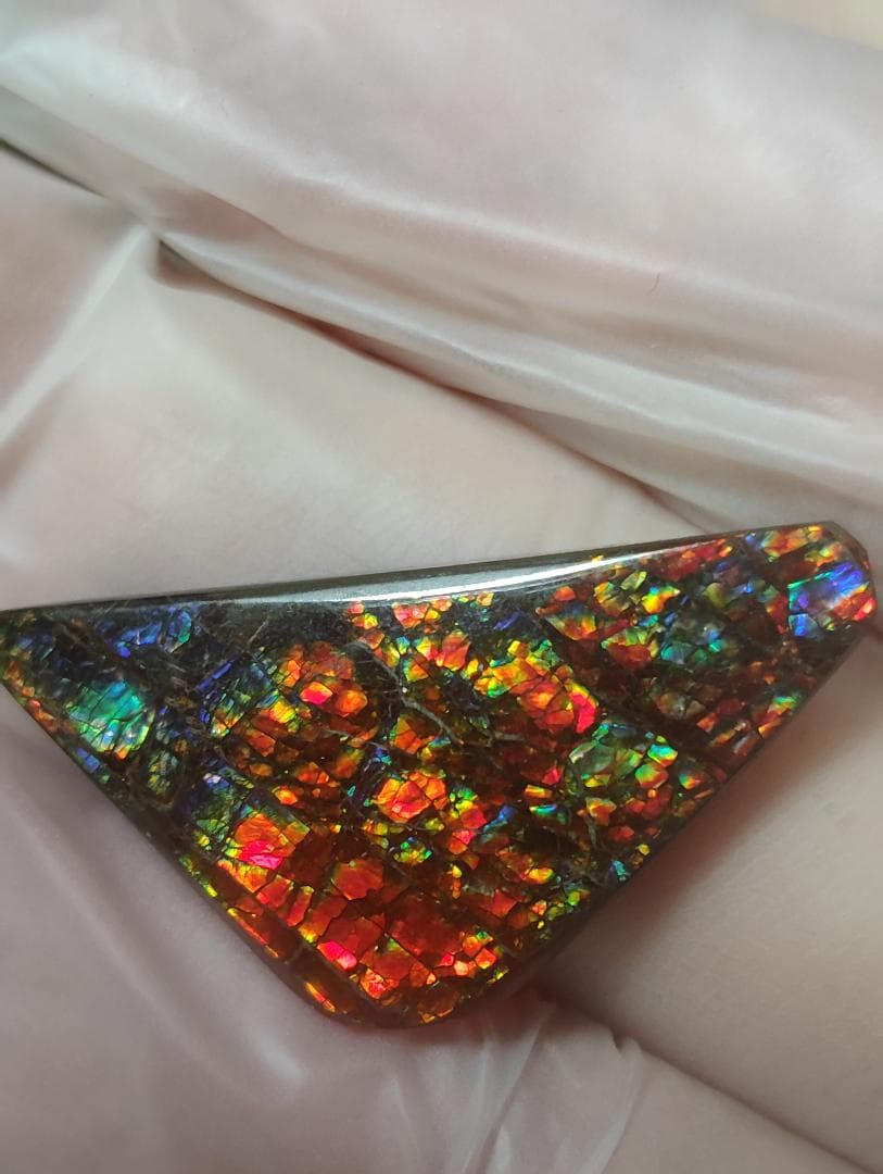 アンモライト　ルース　24-1414 23500