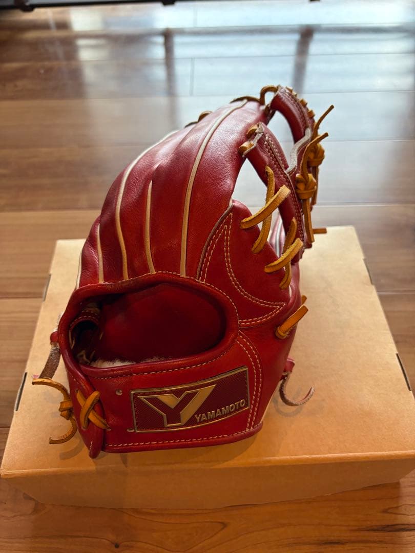 山本グラブスタジオ　内野手硬式用　YAMAMOTO