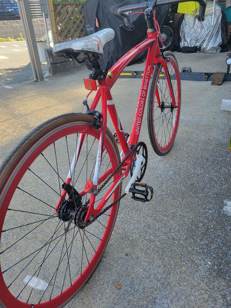 UNITED COLORS BENETTON ピストバイク