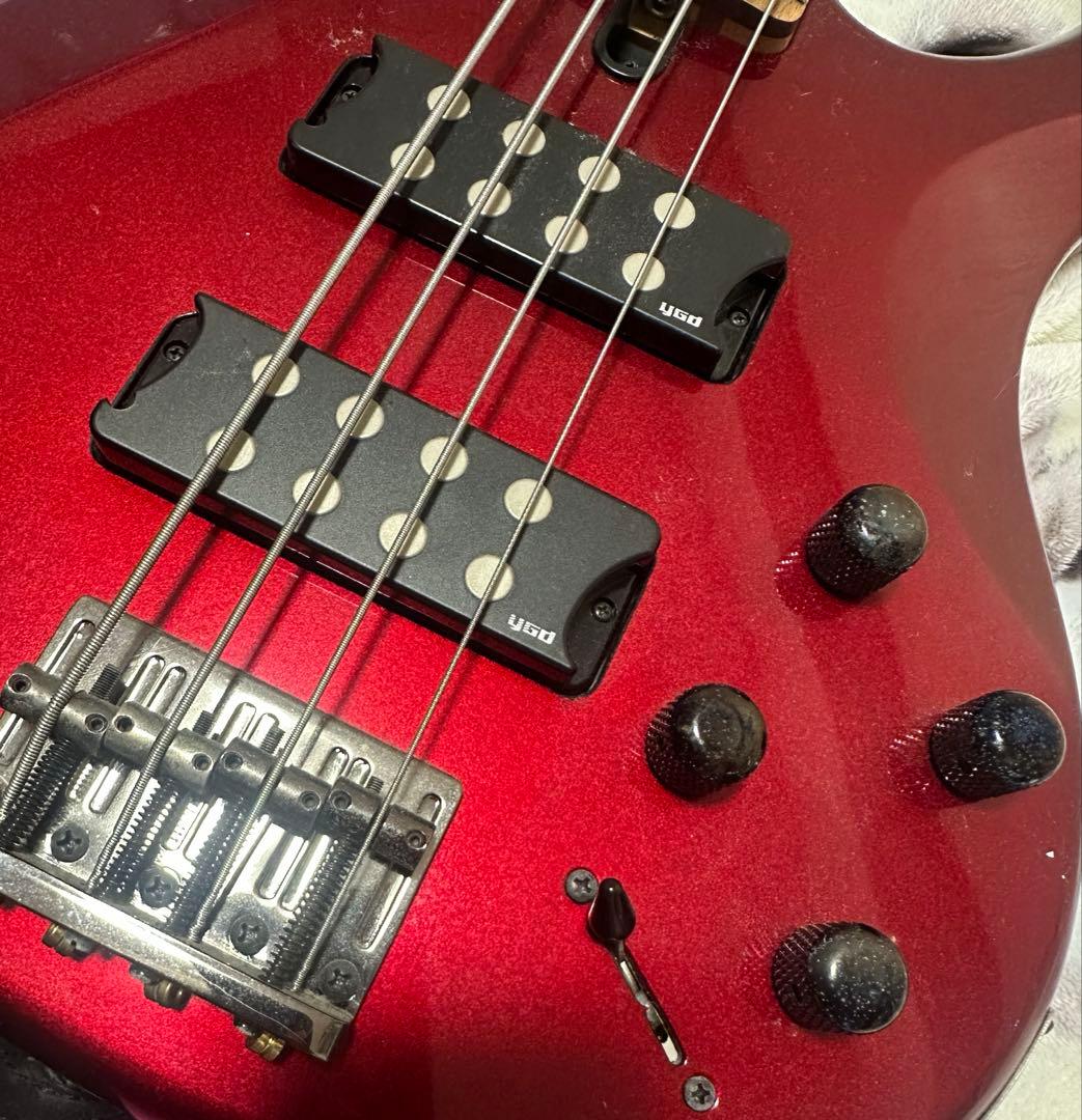 YAMAHA TRBX304 ベース