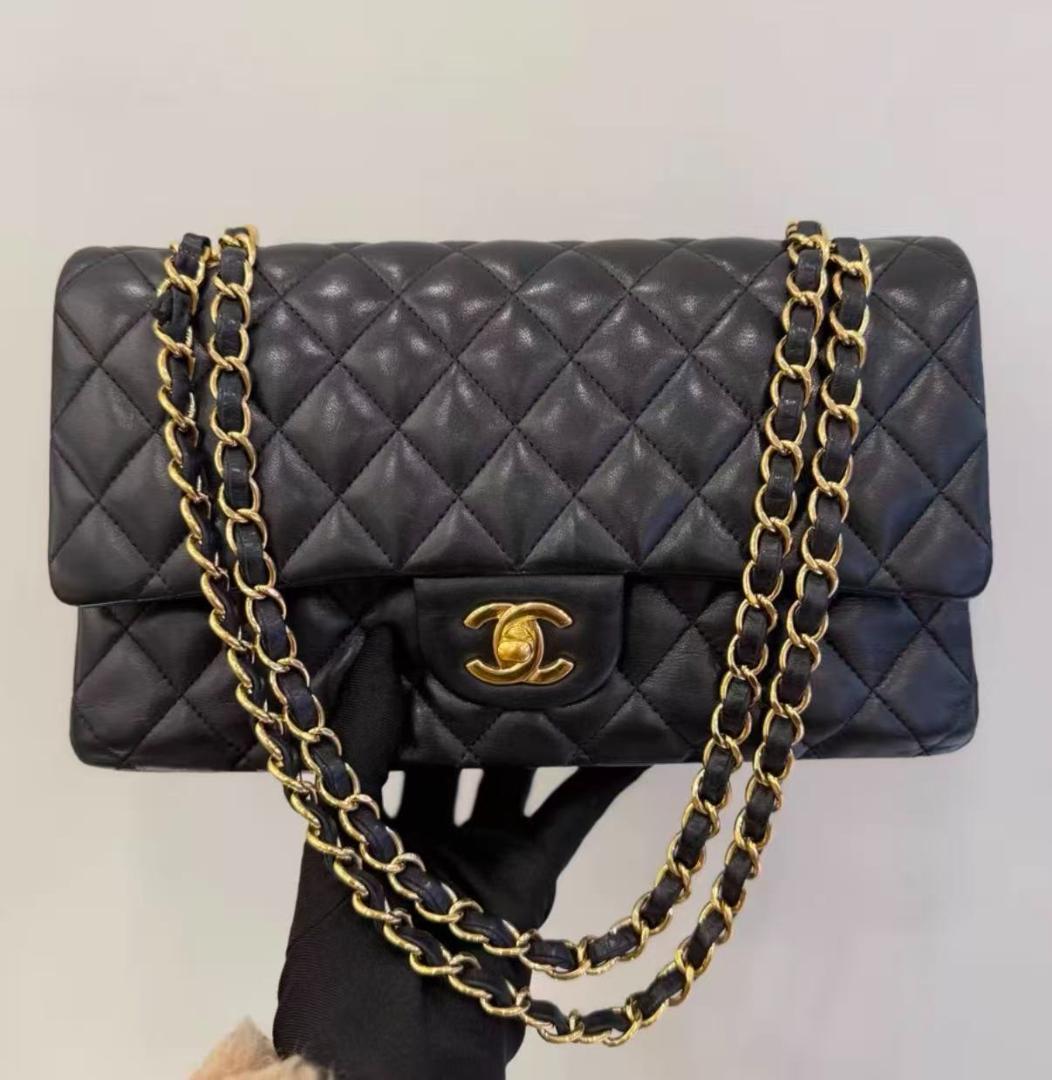 美品✨ 希少 cHaNeL✨ レザー ショルダーバッグ ✨ブラック