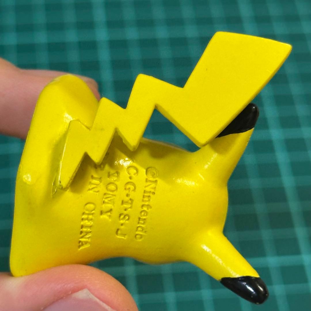 ポケモン　モンコレ　フィギュア　初期　初代　ピカチュウにへんしんしたメタモン