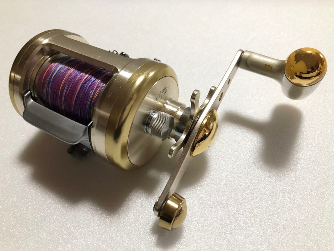 Daiwa ダイワのリール　CV-Z300F ミリオネア
