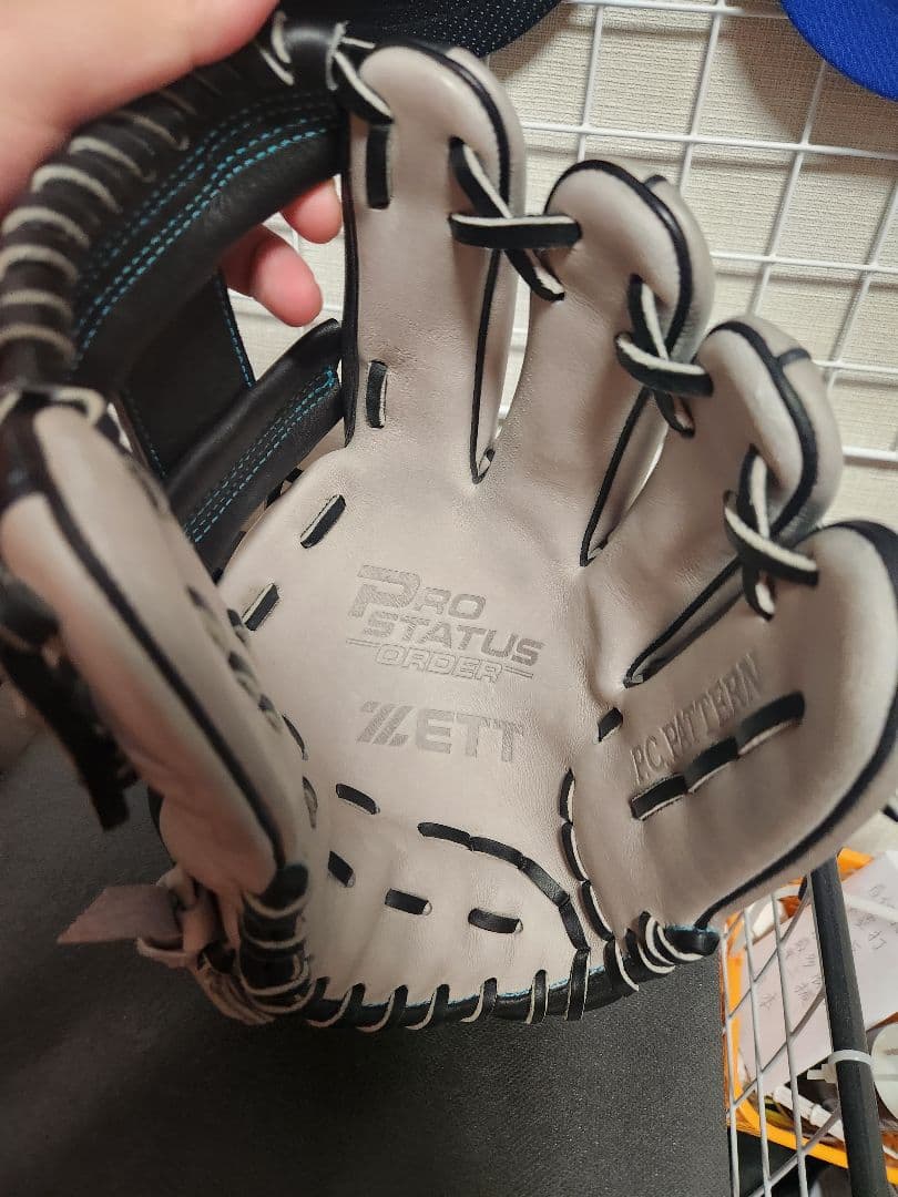 【最高級】プロステイタス　　　　　　　　　　　　軟式オーダーグローブ（内野手用）