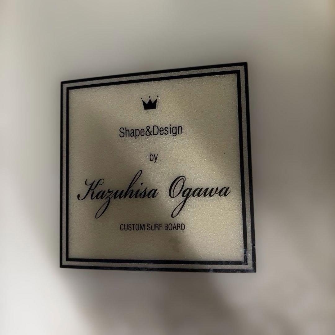 ショートボード 赤と白のグラデーション　小川和久