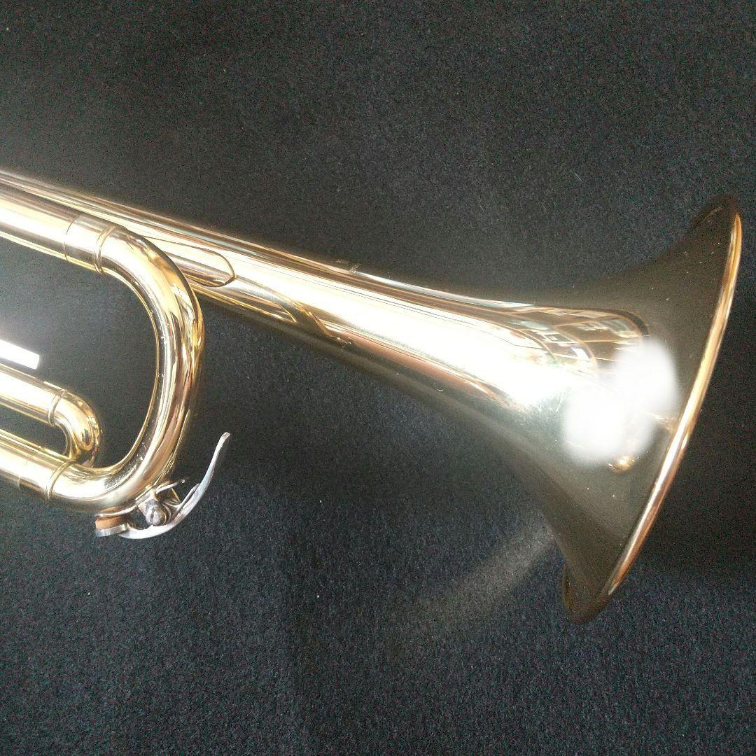 ヤマハトランペット 「YTR-1335」ゴールドラッカー仕様。美品