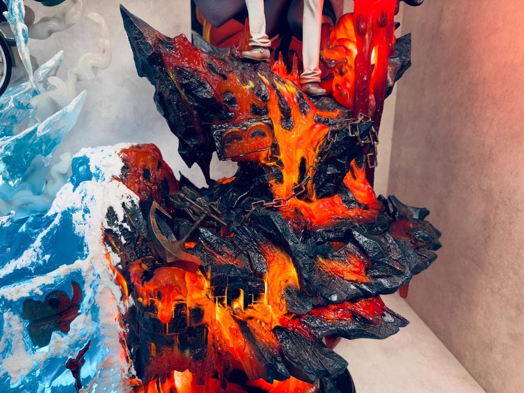 Jimei Palace ワンピース 氷と炎 青キジ & 赤イヌ フィギュア