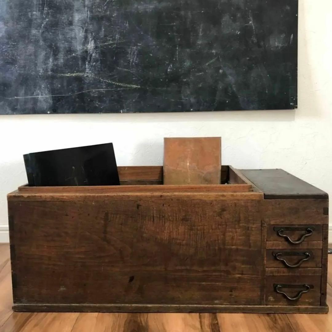 関東長火鉢　囲炉裏　五徳　道具置き　火箸　アンティーク　骨董　火鉢　レトロ　木製