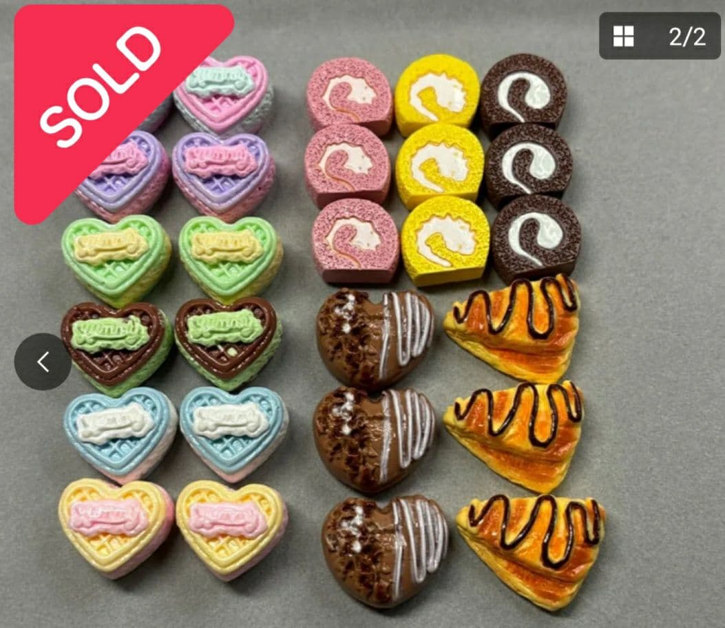 キーホルダー・アクリルキーホルダー N