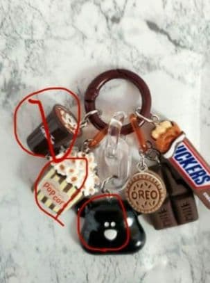 キーホルダー・アクリルキーホルダー N