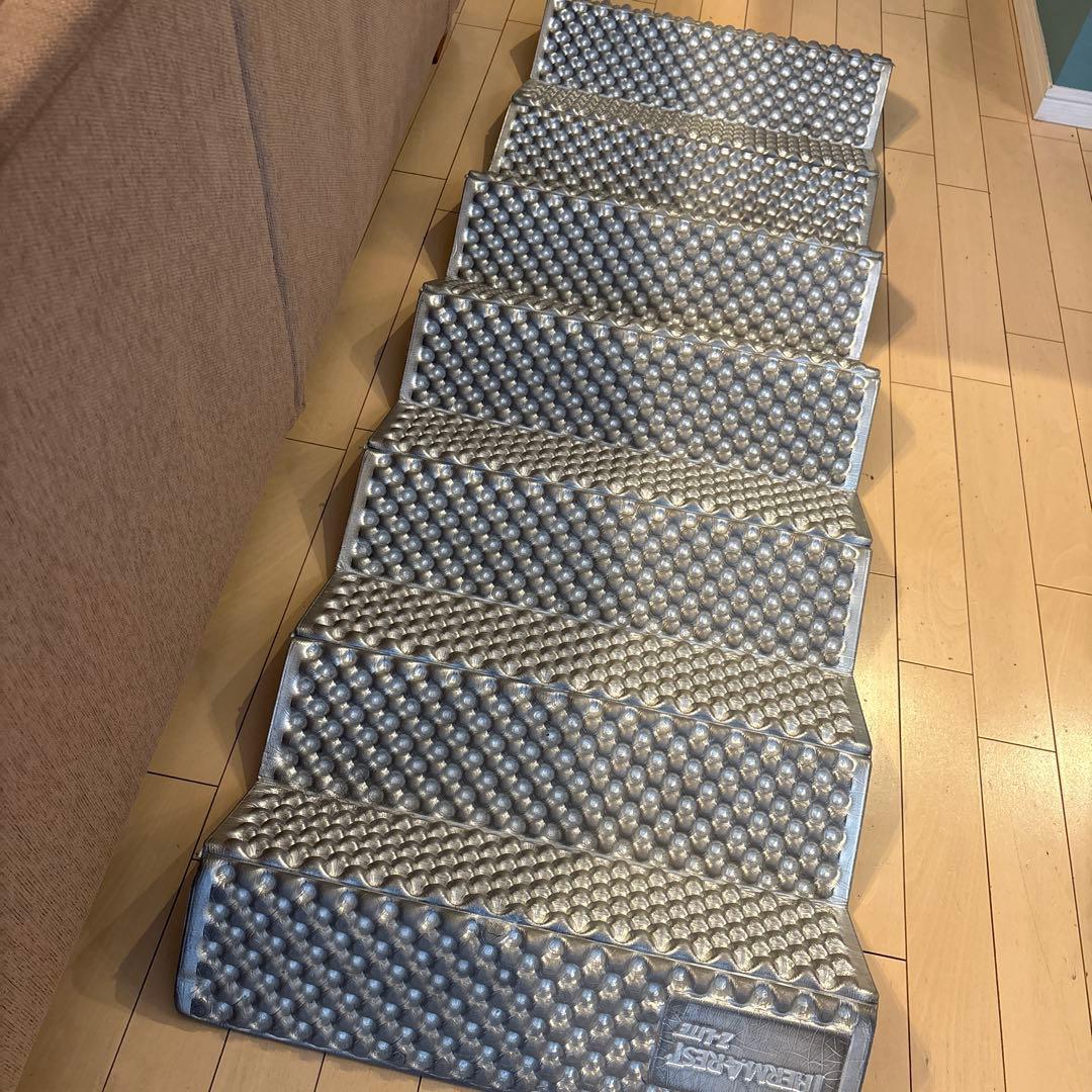 サーマレスト　Zライトソル　レモン　収納袋付 2個セット