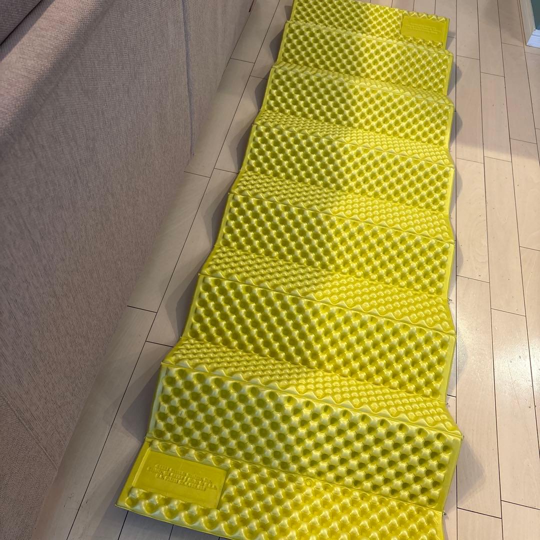 サーマレスト　Zライトソル　レモン　収納袋付 2個セット