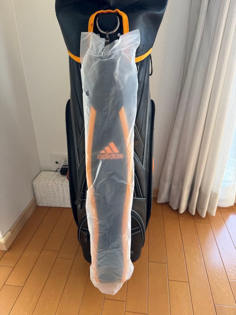 adidas アディダス　キャディバッグ　ブラック×オレンジ配色　即日発送可能‼️