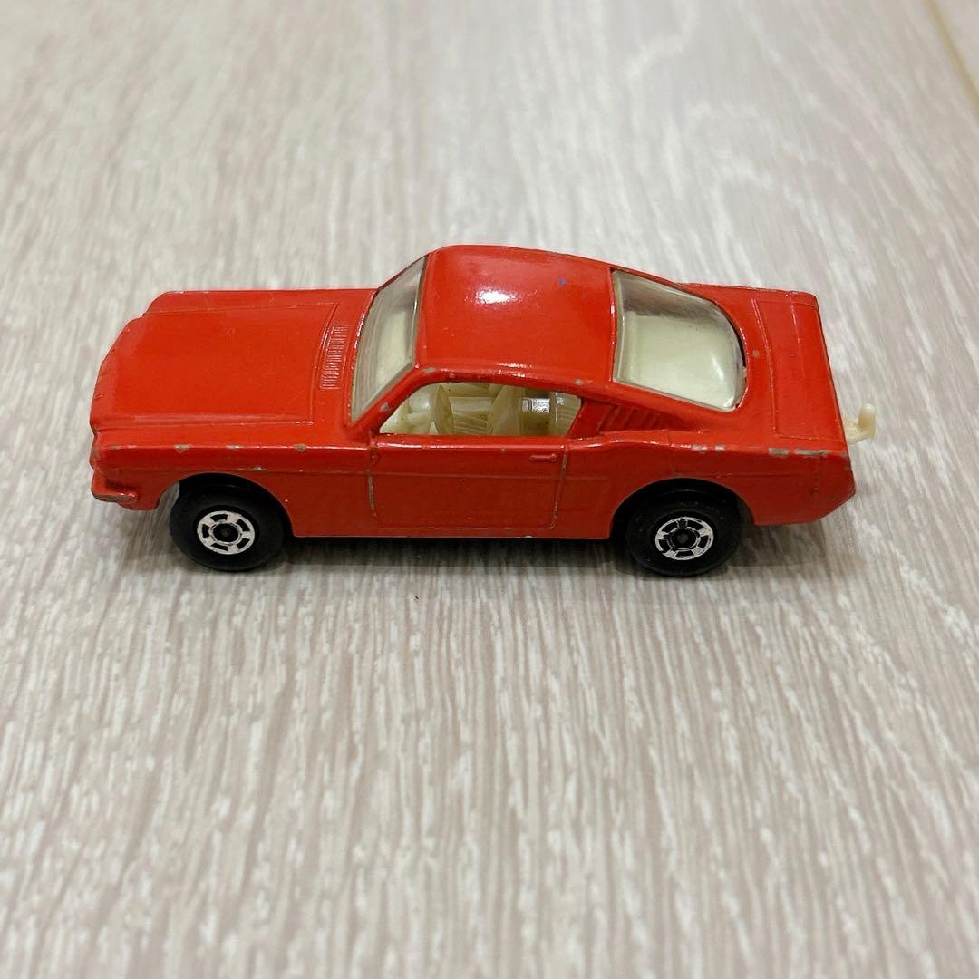 激レア ミニカー マッチボックス 8 FORD MUSTANG MUSTANG