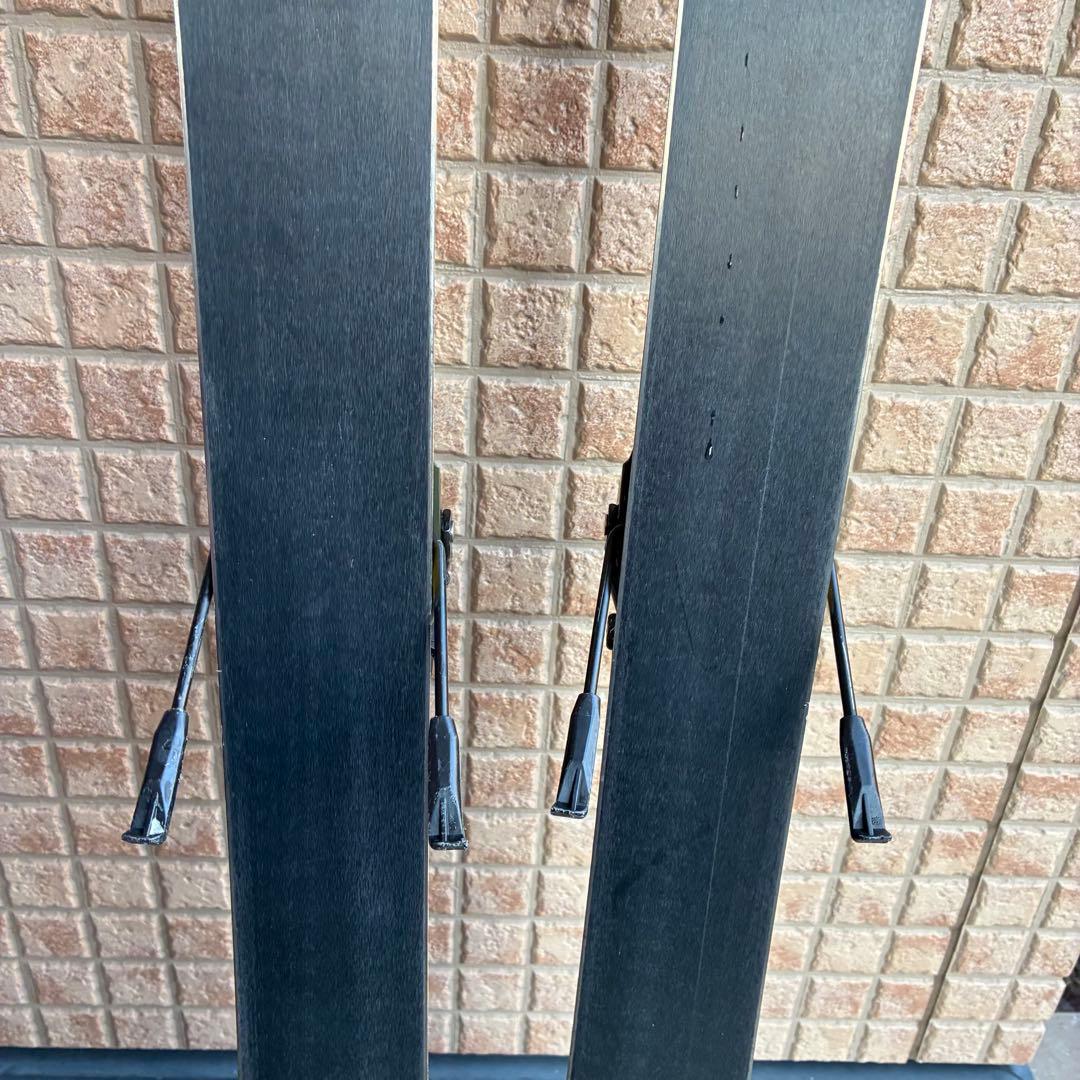 Line LINE スキー板　175cm モーグル　モーグル専用　ロシニョール