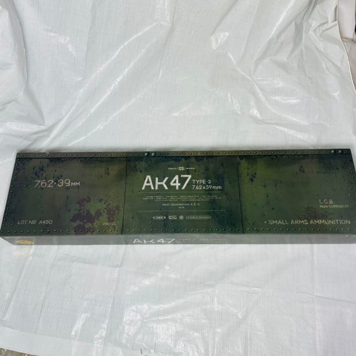 次世代　AK-47  サバイバルゲームフルセット付き！