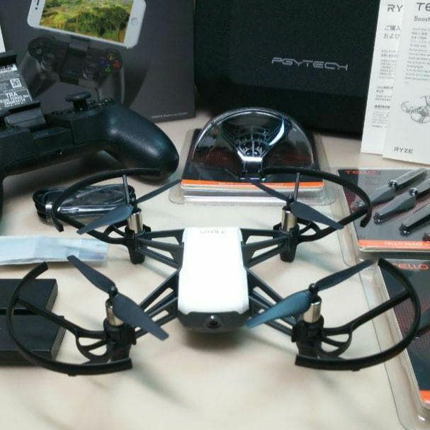 ドローン DJI Tello 送信機セット & 専用ケース・付属品付き