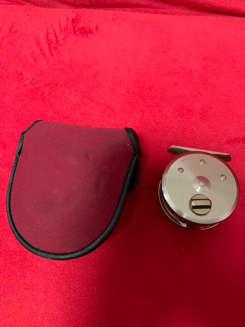 フライリール　ダイワ アルトモア　100D 送料込み！