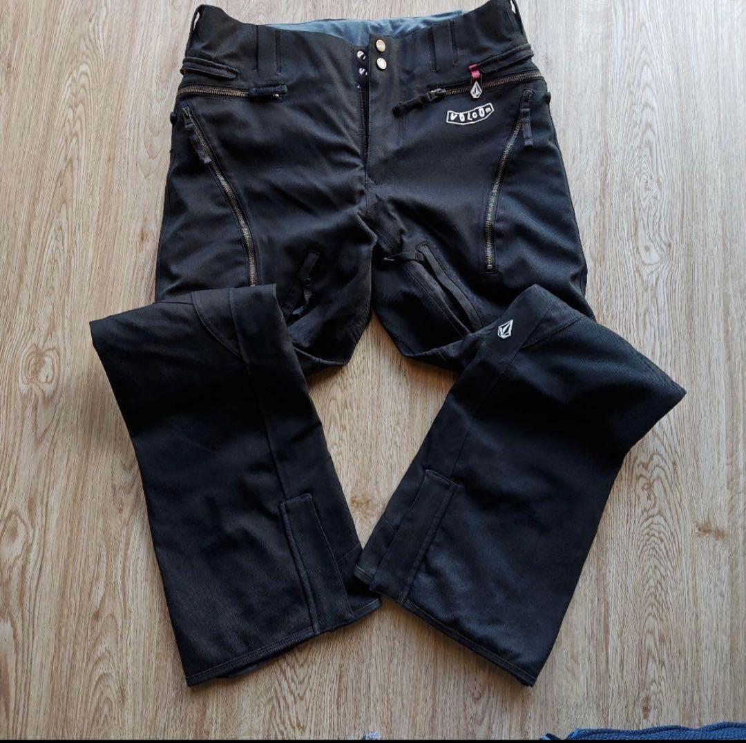 VOLCOMスノーボードウェア パンツ