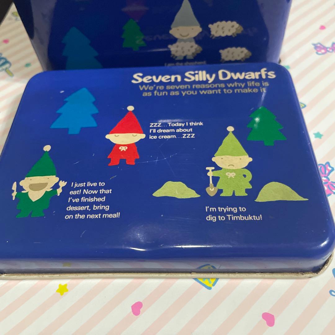 昭和サンリオ　セブンシリードワーフ　缶小物入れ。