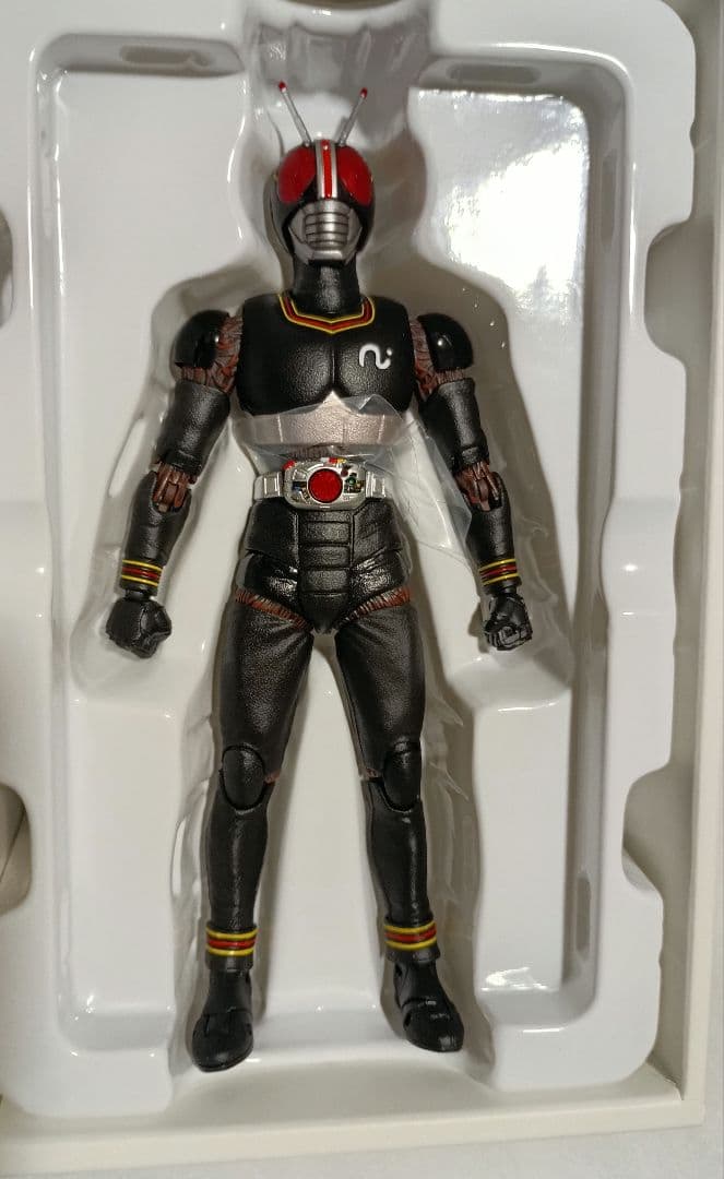 S.H.Figuarts　真骨彫製法　仮面ライダーBLACK　フィギュアーツ