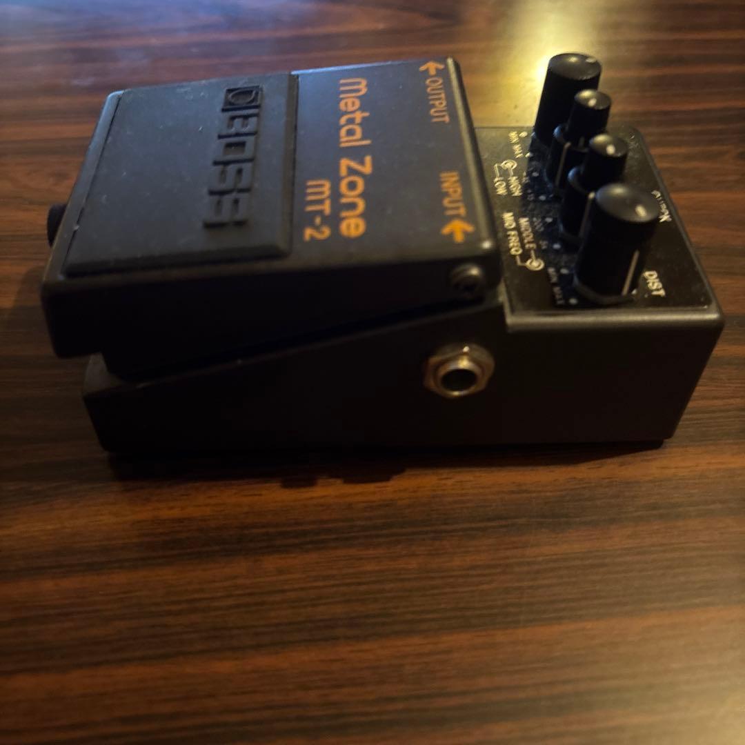 BOSS l Zone MT-2 ギターエフェクター 美品 箱　取説付き