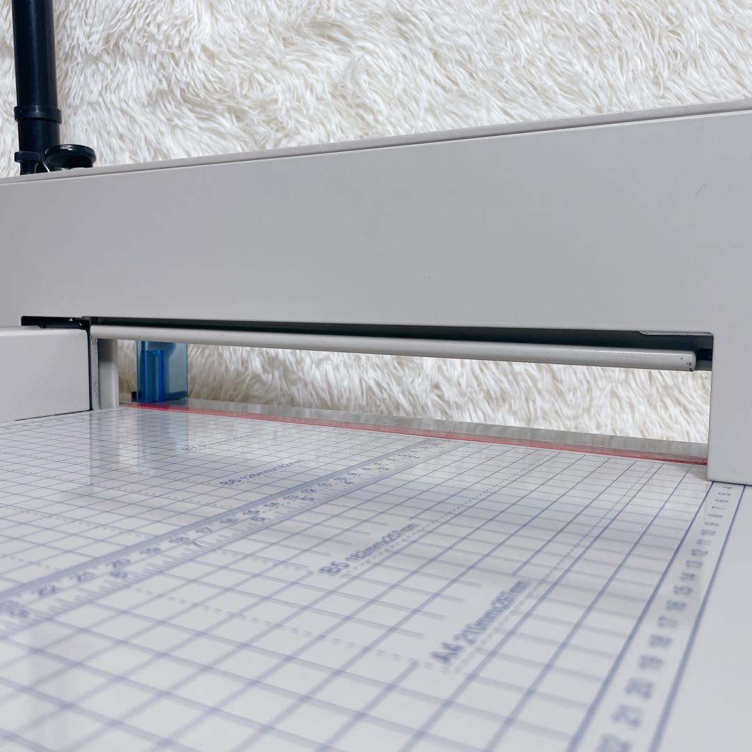 【中古】 大型 裁断機 ペーパーカッター 業務用