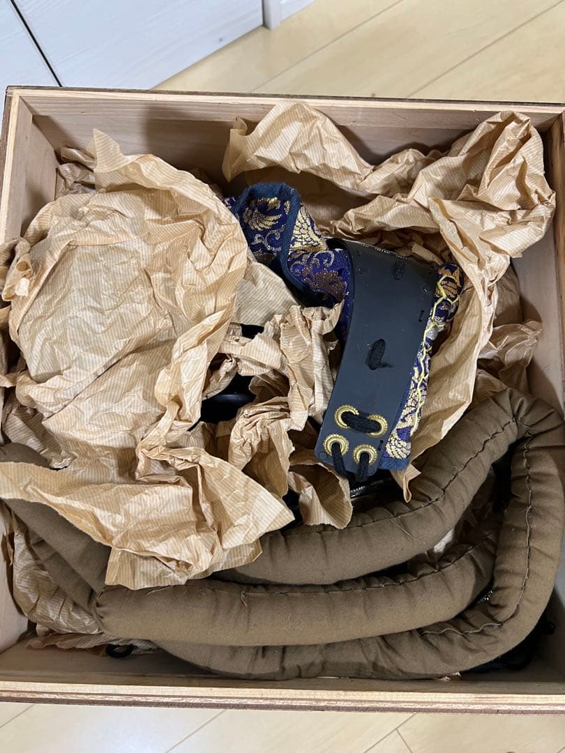 【未使用・保管品】等身大 甲冑 具足 黒胴当世素掛 紺・白・茶 甲冑工房丸武