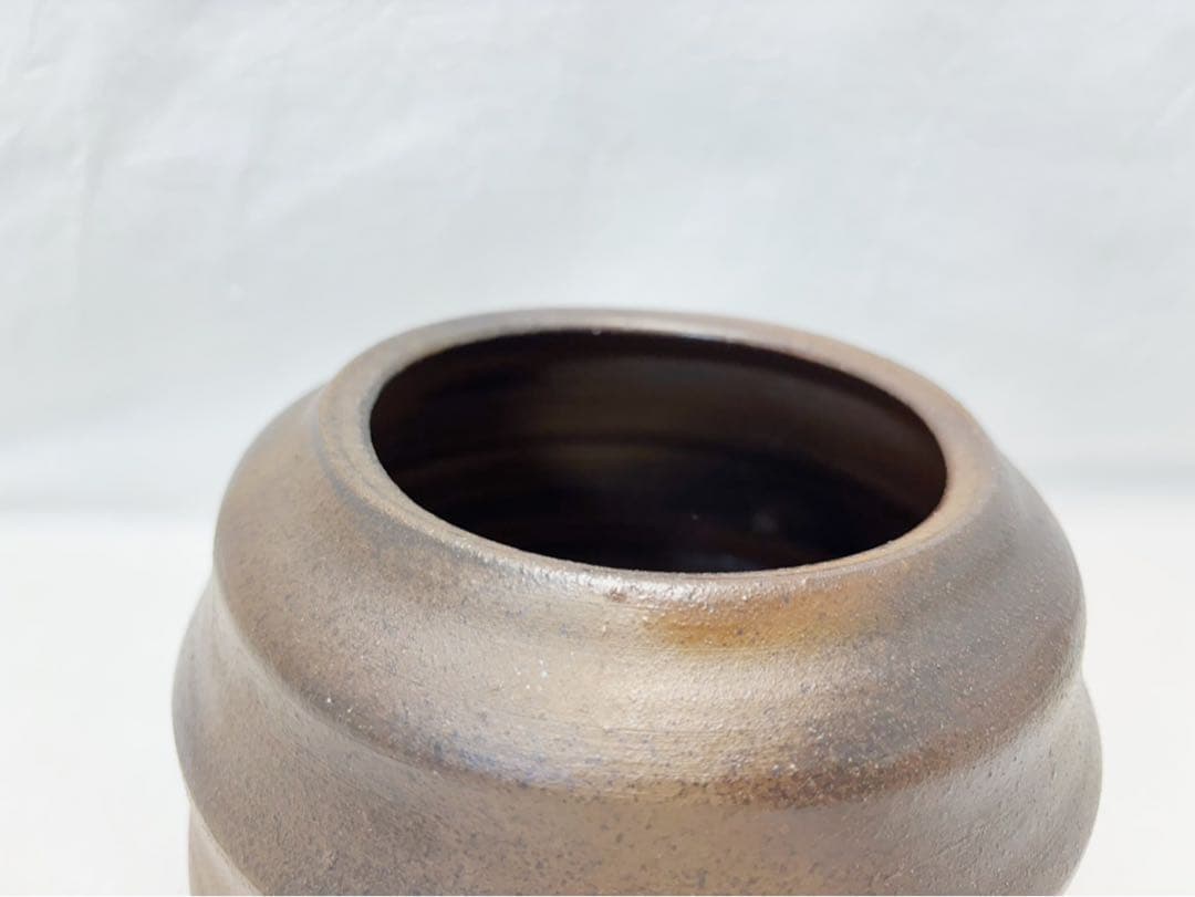 未使用 茶道具 小山岑一造 花ノ木窯 芋頭 備前焼 水指 水差し 陶印 栞 共箱