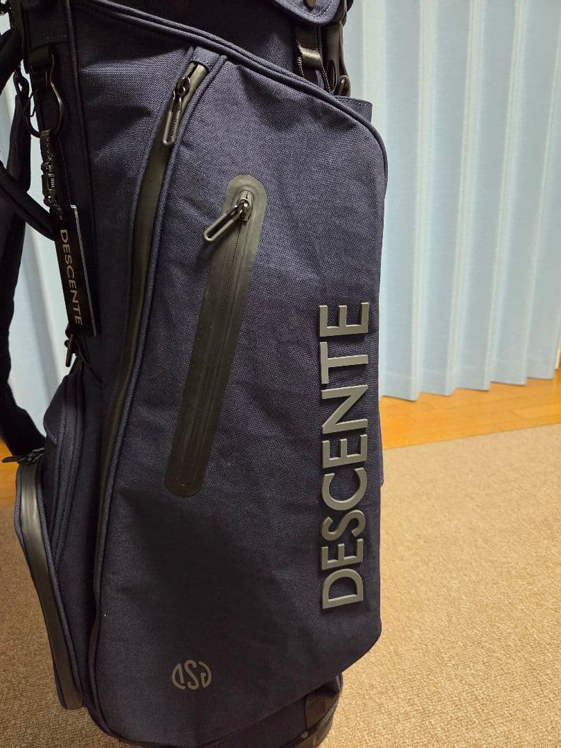 新品未使用 デサント DESCENTEネイビー キャディバッグ DQBXJJ10