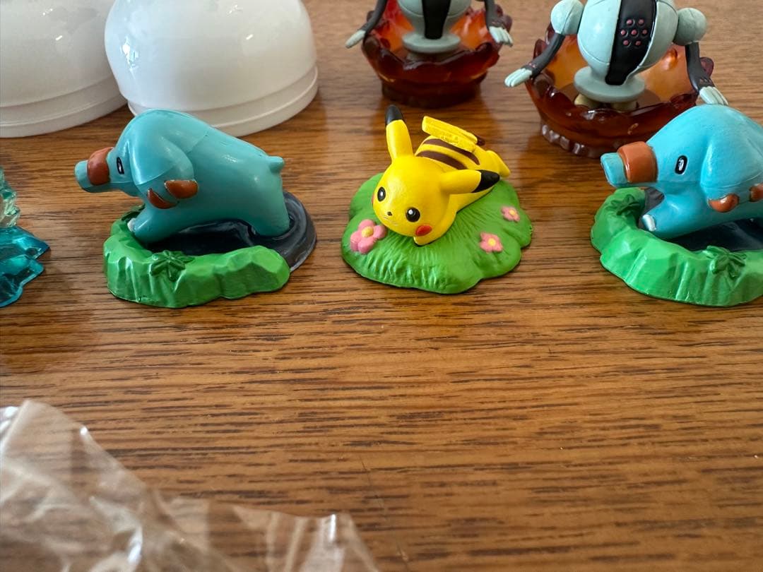 【新品未開封あり】ポケモン　フィギュア　ポケモンボールチョコ　第4弾