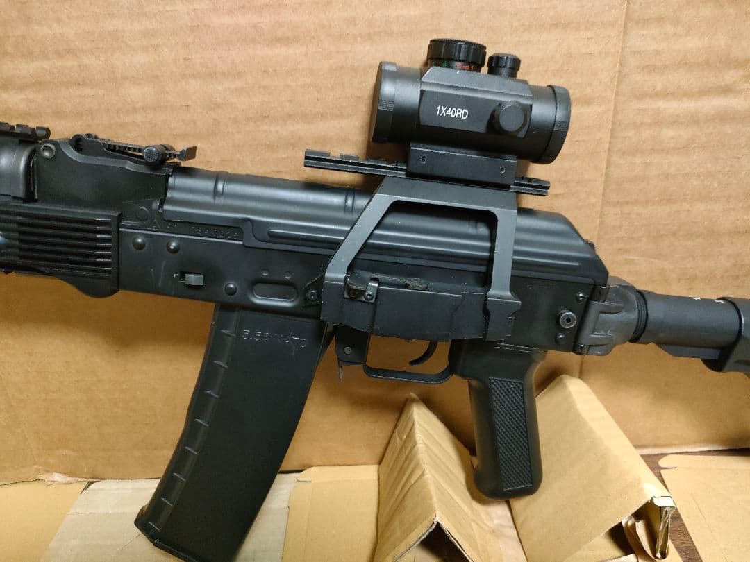 ぱ*こ様 東京マルイ　次世代電動ガン　AK74