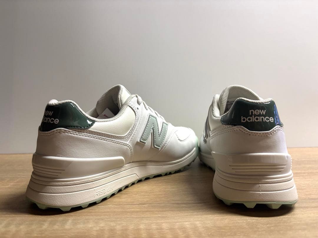 未使用 25cm 2E ニューバランスゴルフシューズ WGS574Q3 ホワイト