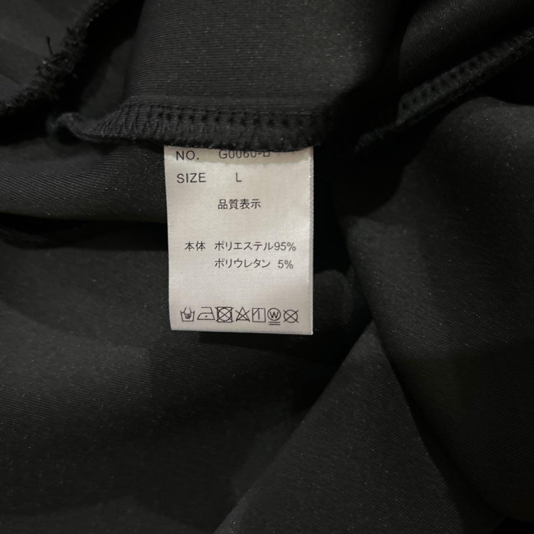 cuarto united フード付きスウェットシャツとスカートセット　ブラック