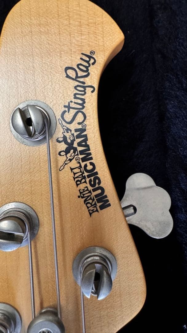 ミュージックマン　スティングレイ USA