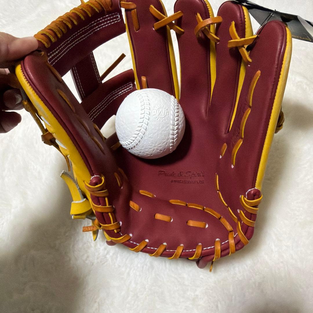 ゼット　プロステイタス軟式　内野手用　今宮モデル　湯もみ型付け済　新品