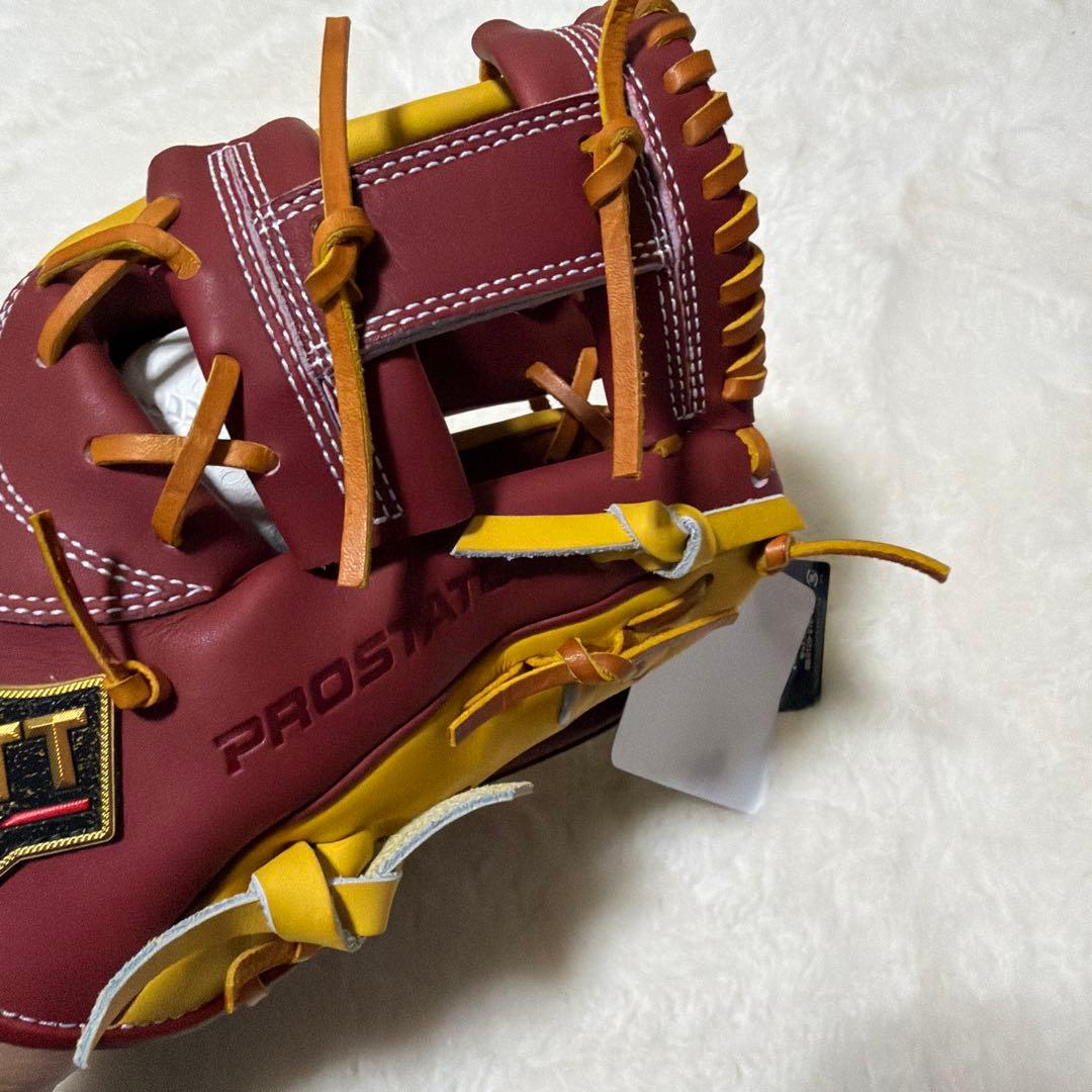 ゼット　プロステイタス軟式　内野手用　今宮モデル　湯もみ型付け済　新品
