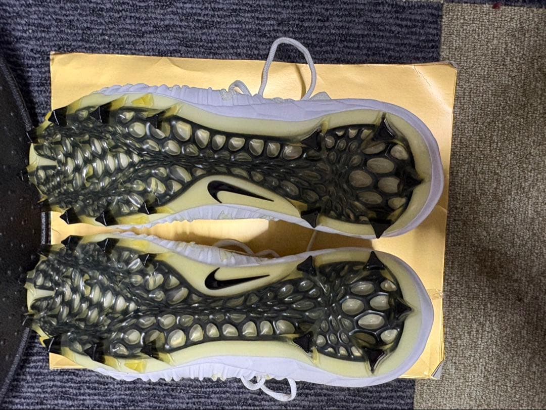 Nike アメフト スパイク