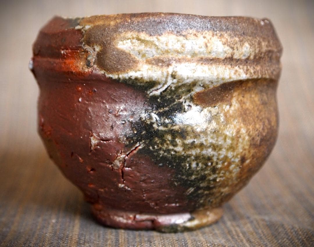 希少作★小出尚永【師：原田拾六】★備前ぐいのみ★共箱・布