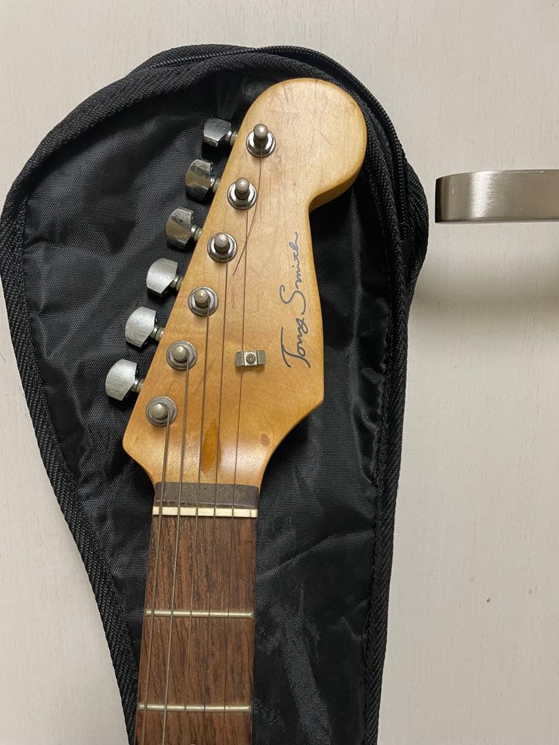 Tony smith エルキギター